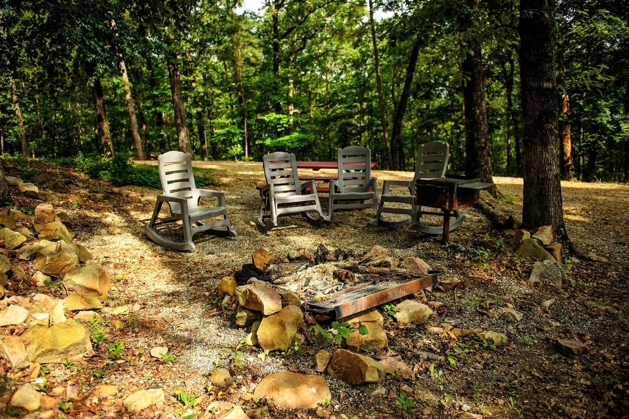 The Codex - Parker Creek Bend Cabins Murfreesboro Exteriör bild
